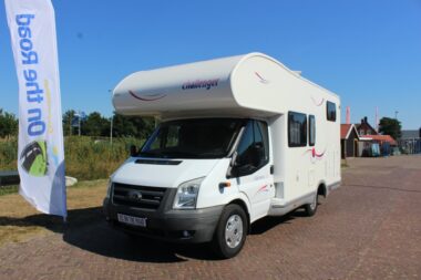 Challenger Genesis 31 Alkoof, Ford 2,2 TDCI Zeer nette camper met fiets/ scooter rek, Motor-airco, Dealer onderhouden etc.