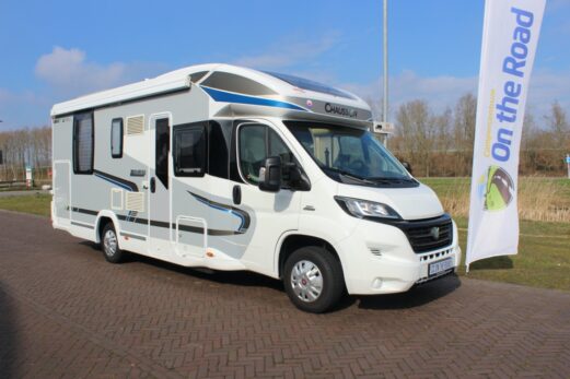 Chausson Titanium 728 EB, MultiJet. 150 PK, Queensbed / hefbed, elektr. fietsendrager-lift, hydraulich-levelsysteem