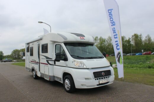 Adria Coral 2.3 MultiJet, 130 PK Half-integraal, Motor / Dak-airco, 6 pers. op het kenteken, etc. Bj. 2011