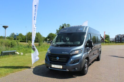 Knaus Boxstar-Street, AUTOMAAT, Buscamper, 2.3 MultiJet 150 PK, Heavy chassis, 1e eigenaar, Level-systeem, Bj 2016, met opblaasbare voortent, all season banden.