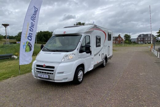 Bürstner Travel Van T 620 2.3 MultiJet 130 PK, Half-integraal, 2 Lengte-bedden, Motor-airco, Zonnepaneel, 60.400 km, Lengte 6.70 m. Bj. 2010