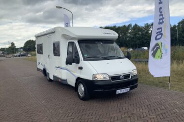 Chausson Trigano Flash 08 2.3 128 pk Fransbed, zijbank, halve-treinzit, Draaistoelen, zeer nette staat Bj.2006